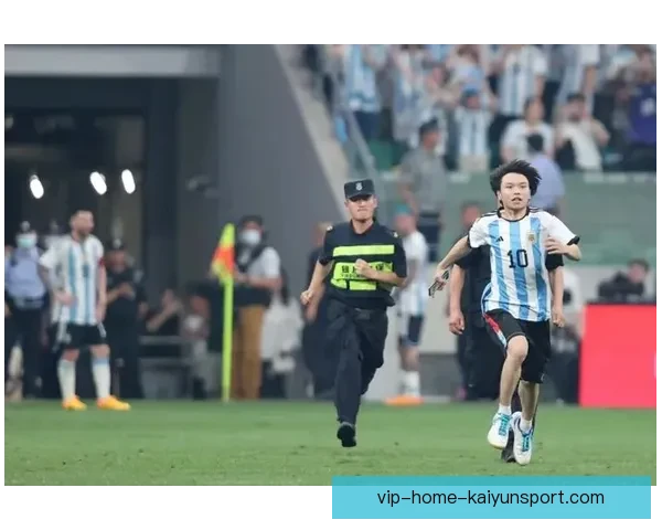 从梅西中国行风波看商业足球与球迷信任的裂痕危机与反思背后逻辑